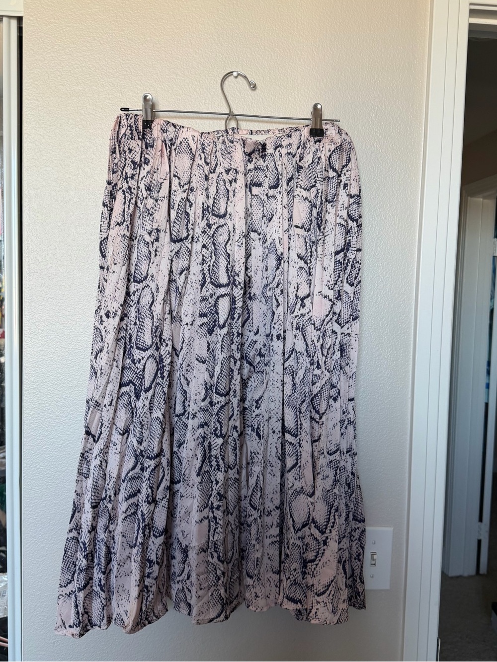 Pleated Snake-Print Maxi Skirt in Light Pink and Black